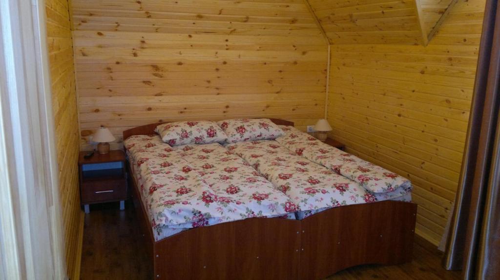 Hotel Panska Hata Nyzhnya Khortytsya Zimmer foto